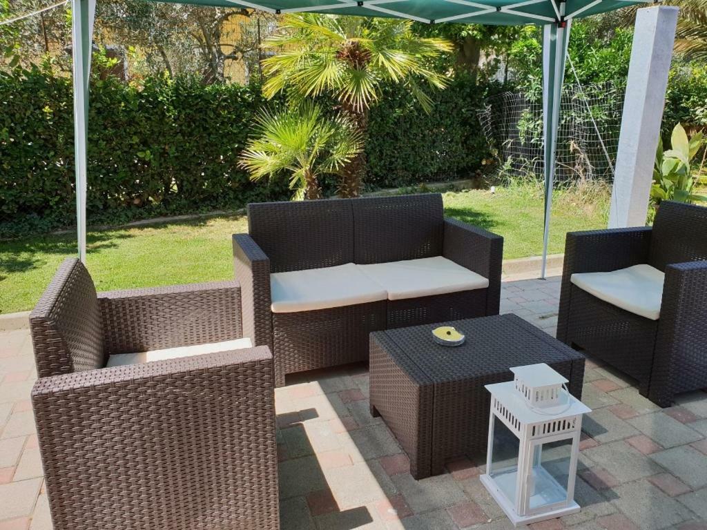 Monolocali B&B Santa Maria Apparente Чивітанова-Марке Екстер'єр фото